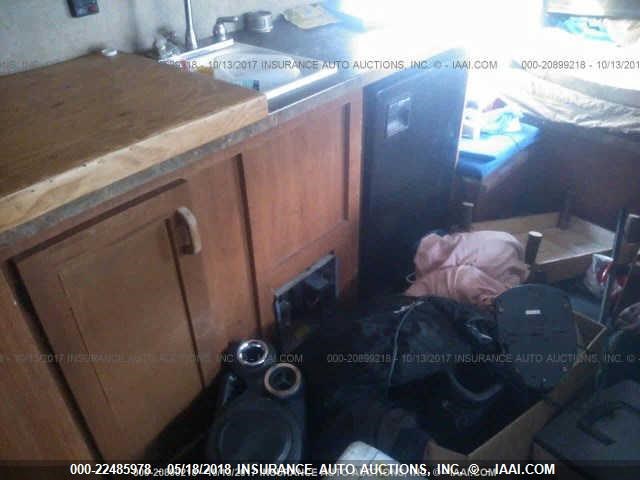 4X4TCK615EK023327 - 2014 FOREST RIVER WOLF PUP  银色 照片 7