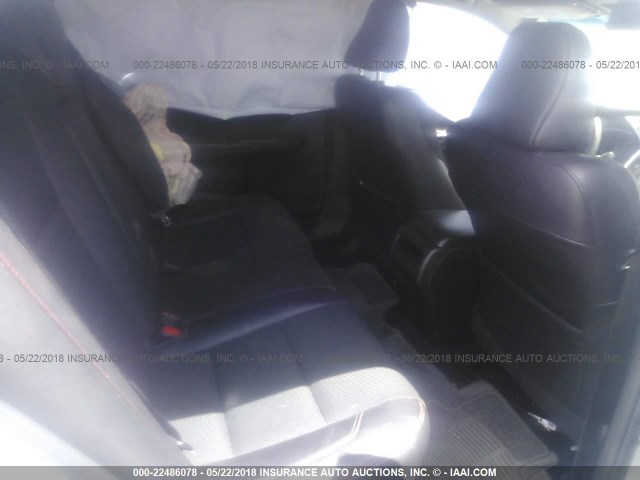 4T1BF1FK6GU228315 - 2016 TOYOTA CAMRY LE/XLE/SE/XSE SILVER photo 8