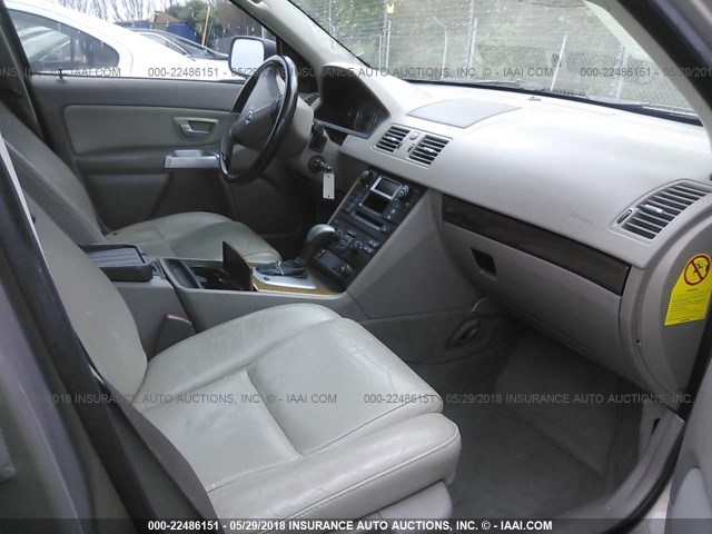 YV1CY59H841128122 - 2004 VOLVO XC90 BEIGE photo 5
