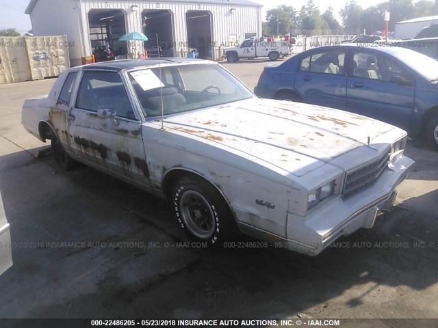 1G1AZ37JXCR172538 - 1982 CHEVROLET MONTE CARLO  WHITE photo 1