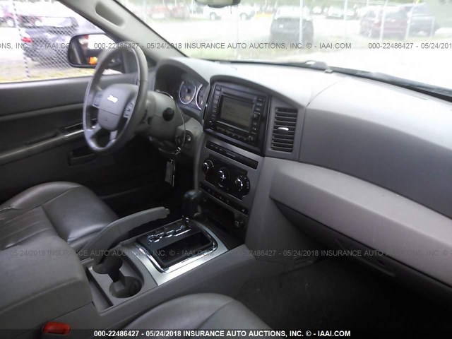 1J8HS48PX7C537840 - 2007 JEEP GRAND CHEROKEE LAREDO/COLUMBIA/FREEDOM 灰色 照片 5