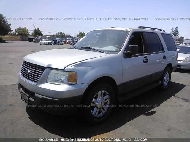 1FMPU13515LA29735 - 2005 FORD EXPEDITION XLS SILVER photo 2