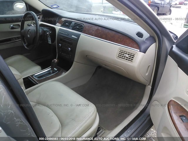 2G4WE587361287918 - 2006 BUICK LACROSSE CXS BEIGE photo 5