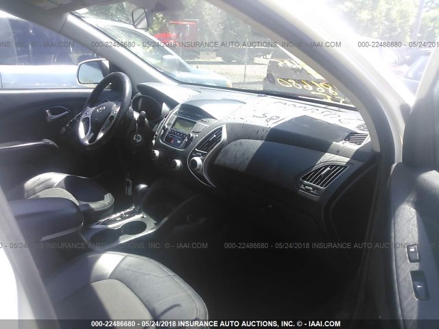 KM8JU3AC8AU085128 - 2010 HYUNDAI TUCSON GLS/LIMITED 白色 照片 5