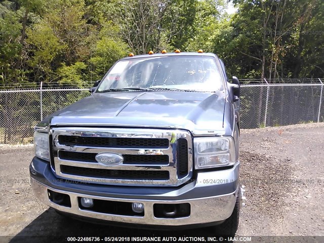 1FTWW33PX5EC35583 - 2005 FORD F350 SUPER DUTY GRAY photo 6