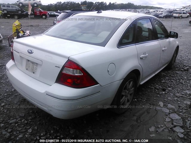 1FAHP24167G147573 - 2007 FORD FIVE HUNDRED SEL WHITE photo 4