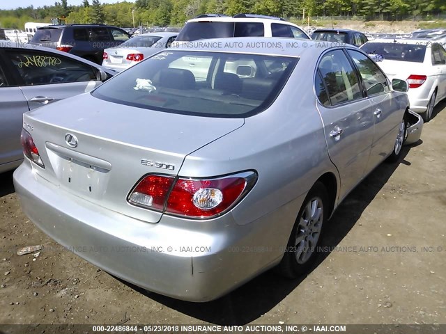 JTHBF30G420026169 - 2002 LEXUS ES 300 SILVER photo 4