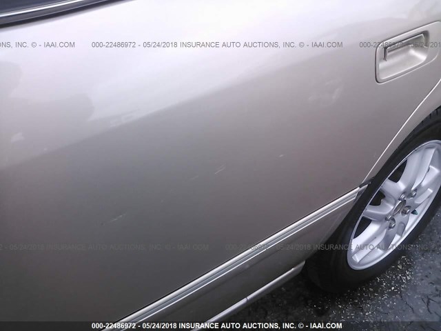 4T1BF28K21U121353 - 2001 TOYOTA CAMRY LE/XLE Kahverengi fotoğraf 6