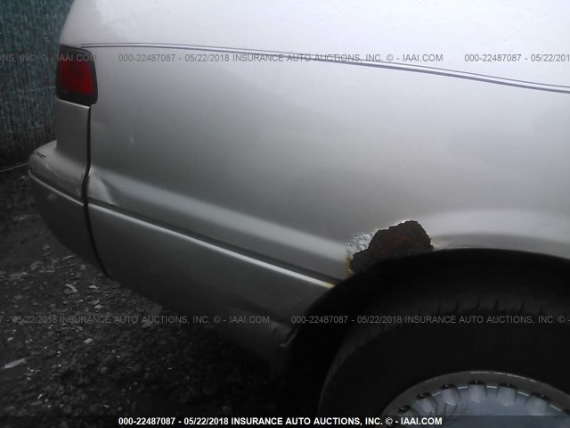 JT2BG22K8V0025923 - 1997 TOYOTA CAMRY LE/XLE ოქროსფერი ფოტო 6