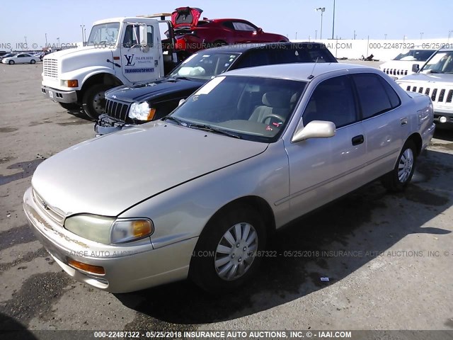 4T1BG12KXTU684234 - 1996 TOYOTA CAMRY DX/LE/XLE TAN photo 2