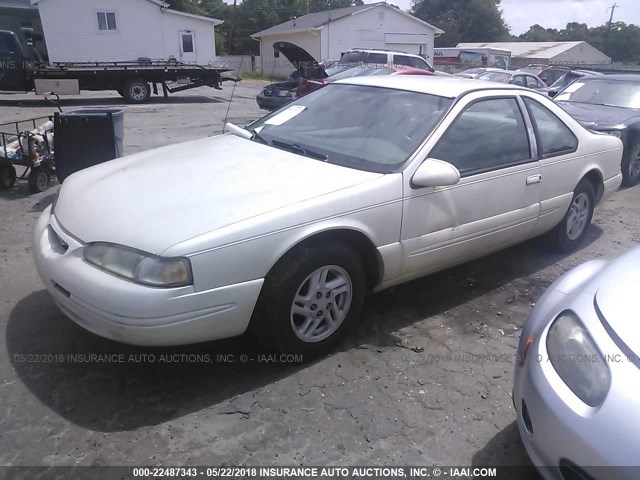 1FALP6249TH118782 - 1996 FORD THUNDERBIRD LX WHITE photo 2