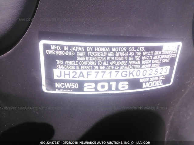JH2AF7717GK002523 - 2016 HONDA NCW50 WHITE photo 10