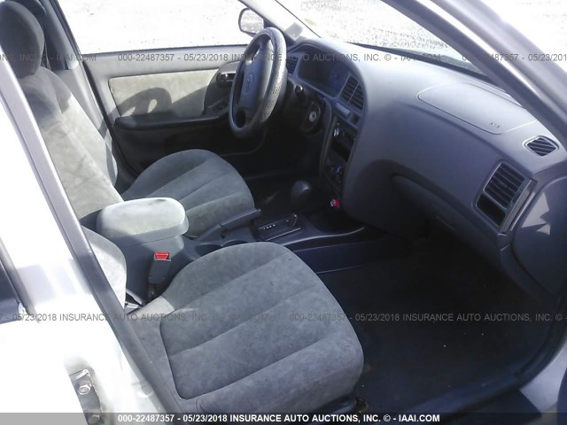 KMHDN45D83U651648 - 2003 HYUNDAI ELANTRA GLS/GT GRAY photo 5