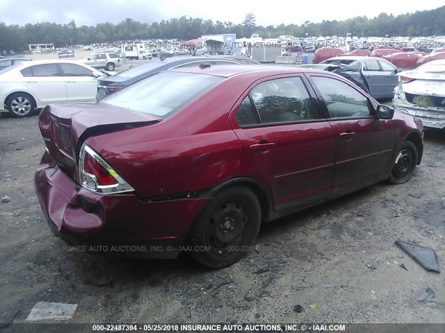 3FAHP06Z48R266000 - 2008 FORD FUSION S RED photo 4