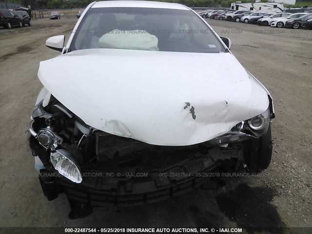 4T1BF1FK5FU958229 - 2015 TOYOTA CAMRY LE/XLE/SE/XSE WHITE photo 6