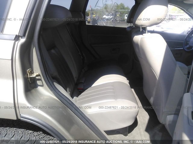 1J4HR48N35C668259 - 2005 JEEP GRAND CHEROKEE LAREDO/COLUMBIA/FREEDOM 金色 照片 8