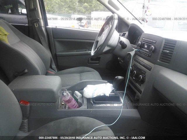 1J8GR48K07C615411 - 2007 JEEP GRAND CHEROKEE LAREDO/COLUMBIA/FREEDOM 黑色 照片 5