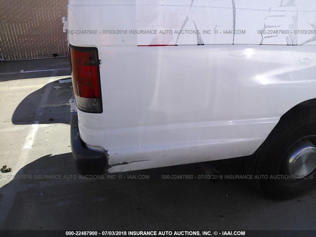 1FTSS34LX4HA13533 - 2004 FORD ECONOLINE E350 SUPER DUTY VAN WHITE photo 6