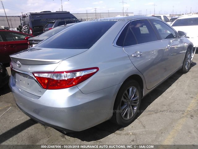 4T1BF1FK4GU202716 - 2016 TOYOTA CAMRY LE/XLE/SE/XSE SILVER photo 4