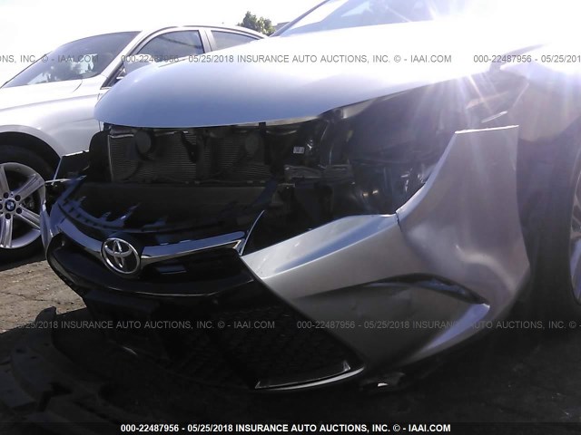 4T1BF1FK4GU202716 - 2016 TOYOTA CAMRY LE/XLE/SE/XSE SILVER photo 6