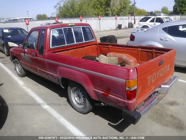 JT4RN56DXF0144387 - 1985 TOYOTA PICKUP XTRACAB RN56 DLX RED photo 3