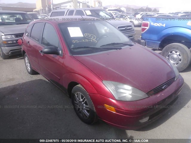 3FAFP37Z84R128719 - 2004 FORD FOCUS ZX5 RED photo 1