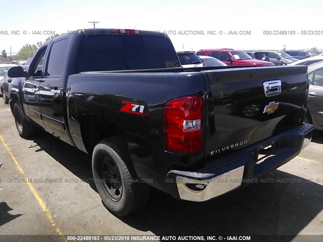 2GCEC13J371532588 - 2007 CHEVROLET SILVERADO C1500 CREW CAB BLACK photo 3