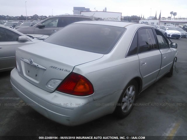 4T1BF28B5YU029647 - 2000 TOYOTA AVALON XL/XLS GRAY photo 4