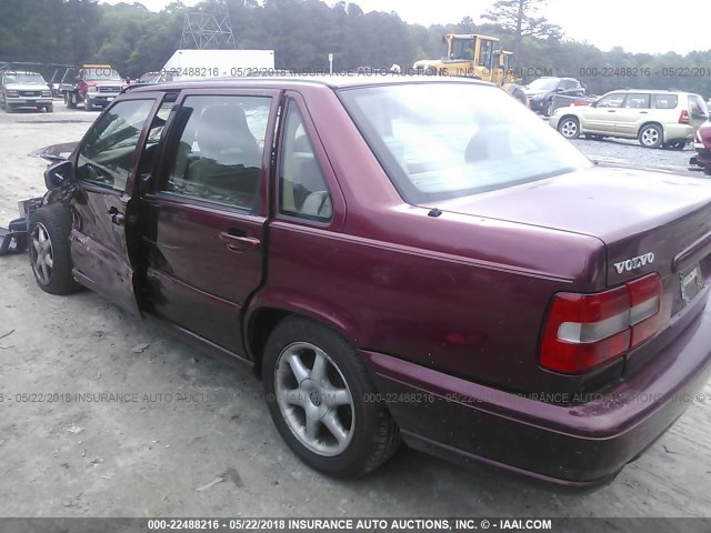 YV1LS5531W1418622 - 1998 VOLVO S70 BURGUNDY photo 3