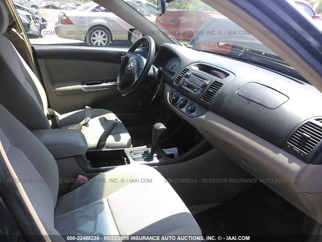 4T1BE32K84U283929 - 2004 TOYOTA CAMRY LE/XLE/SE Қара фото 5