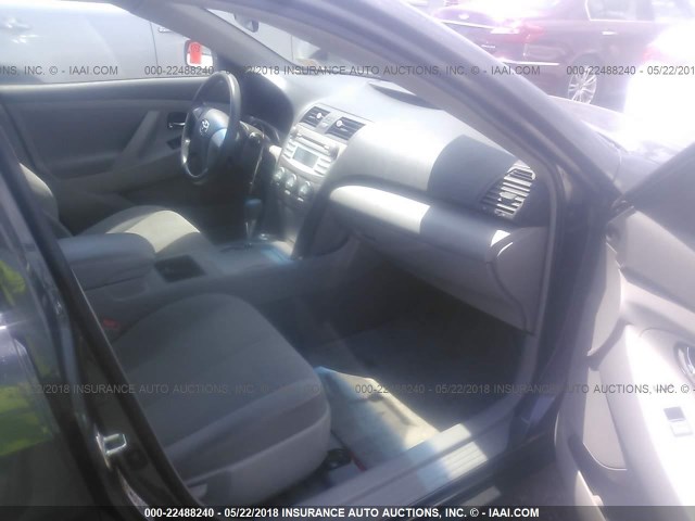 4T1BE46K37U702600 - 2007 TOYOTA CAMRY NEW GENERAT CE/LE/XLE/SE GRAY photo 5