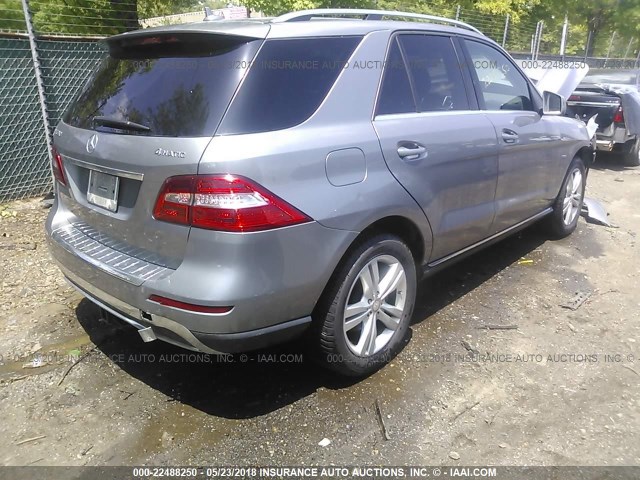 4JGDA5HB2CA026367 - 2012 MERCEDES-BENZ ML 350 4MATIC SILVER photo 4