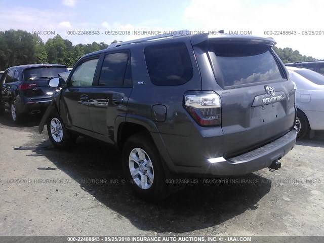 JTEBU5JR8G5293498 - 2016 TOYOTA 4RUNNER SR5 PREM/LTDL/TRAIL/TRD GRAY photo 3