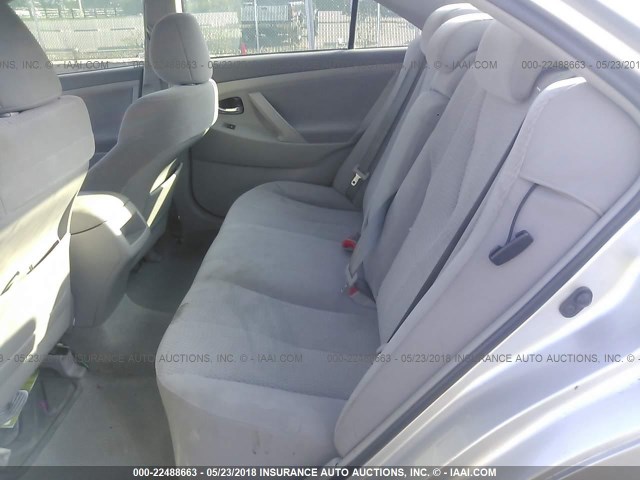 4T1BF3EK1BU759427 - 2011 TOYOTA CAMRY SE/LE/XLE SILVER photo 8