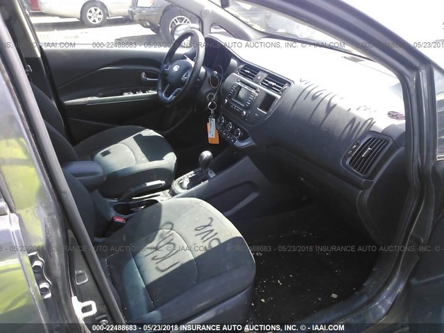 KNADN5A35D6113175 - 2013 KIA RIO EX/SX GRAY photo 5