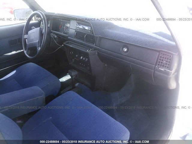 YV1AS8803N1464641 - 1992 VOLVO 240 GL WHITE photo 5