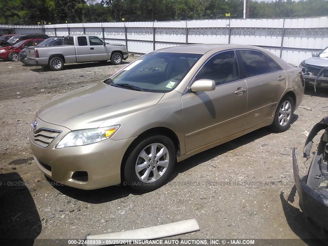 4T1BK3EK1BU618823 - 2011 TOYOTA CAMRY SE/LE/XLE 金色 照片 2