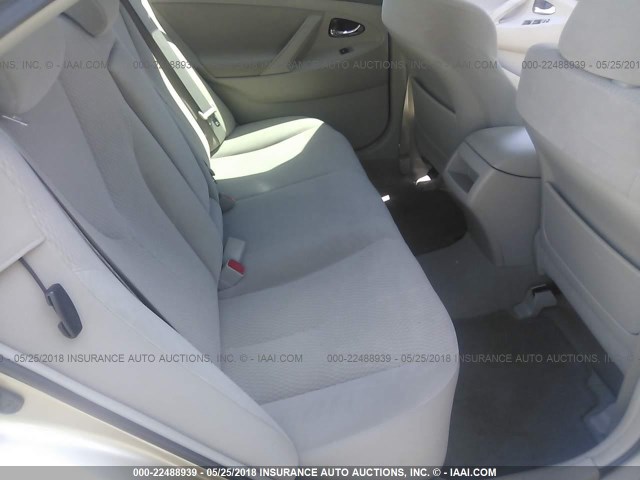 4T1BK3EK1BU618823 - 2011 TOYOTA CAMRY SE/LE/XLE 金色 照片 8
