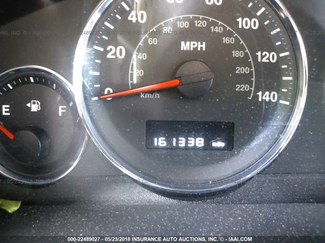 1J8HG48K28C150223 - 2008 JEEP COMMANDER SPORT ვერცხლისფერი ფოტო 7