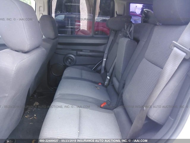 1J8HG48K28C150223 - 2008 JEEP COMMANDER SPORT ვერცხლისფერი ფოტო 8