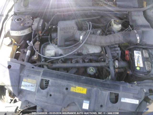 1G1JF5246Y7400768 - 2000 CHEVROLET CAVALIER LS 蓝色 照片 10