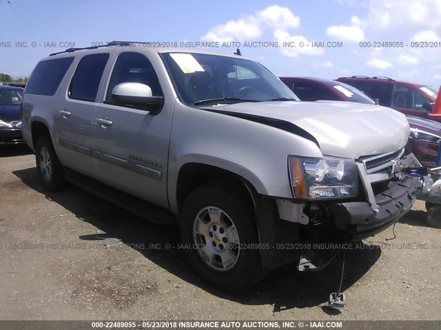 1GNFC16078J232316 - 2008 CHEVROLET SUBURBAN C1500  LS SILVER photo 1