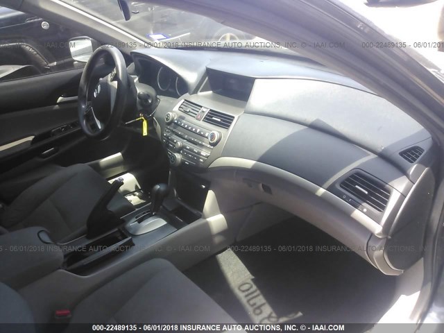 1HGCP2F48CA139257 - 2012 HONDA ACCORD LXP GRAY photo 5