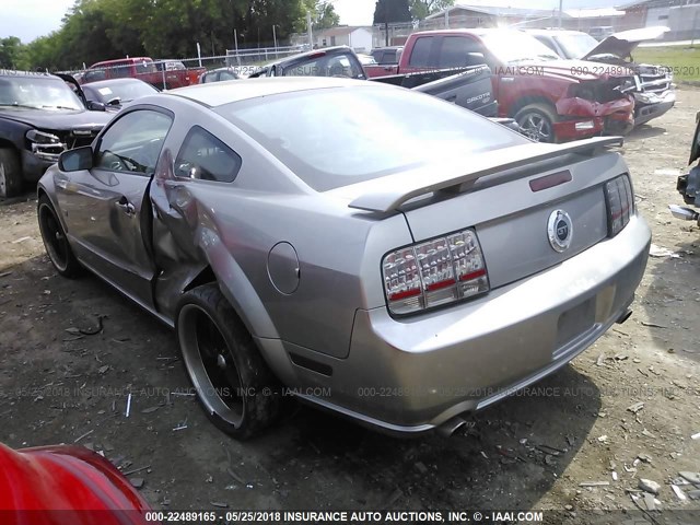 1ZVHT82H685102152 - 2008 FORD MUSTANG GT GRAY photo 3
