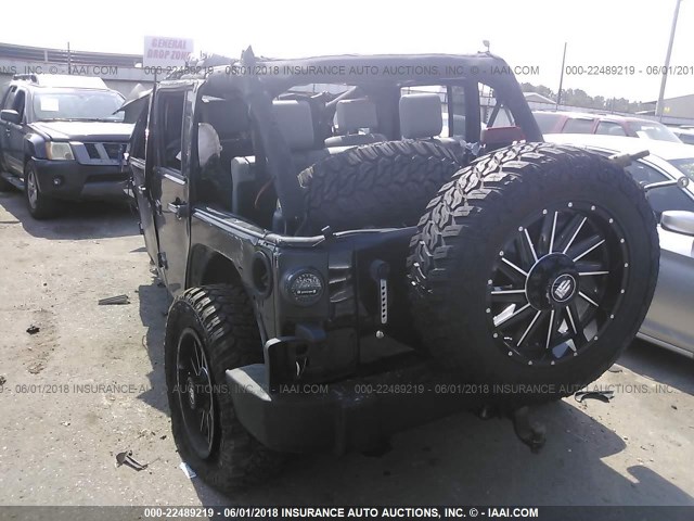 1J8GA59187L186697 - 2007 JEEP WRANGLER SAHARA BLACK photo 3