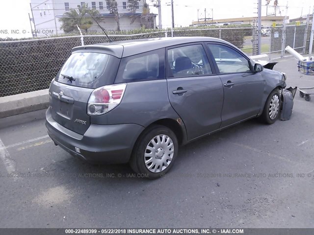 2T1KR32E07C640850 - 2007 TOYOTA COROLLA MATRIX XR GRAY photo 4