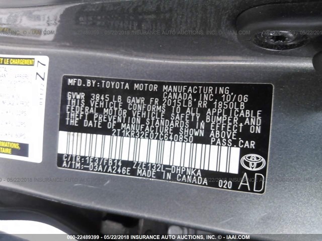 2T1KR32E07C640850 - 2007 TOYOTA COROLLA MATRIX XR GRAY photo 9