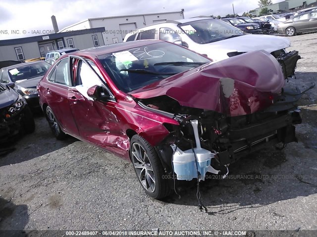 4T1BF1FK0FU994118 - 2015 TOYOTA CAMRY LE/XLE/SE/XSE RED photo 1