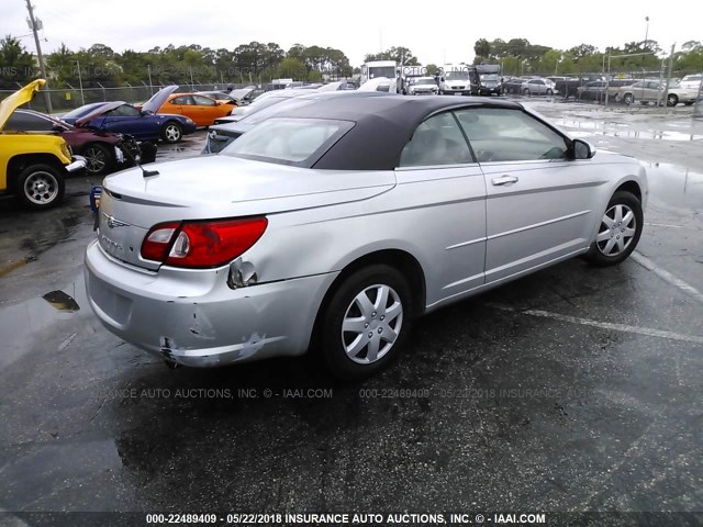 1C3LC45KX8N204989 - 2008 CHRYSLER SEBRING SILVER photo 4