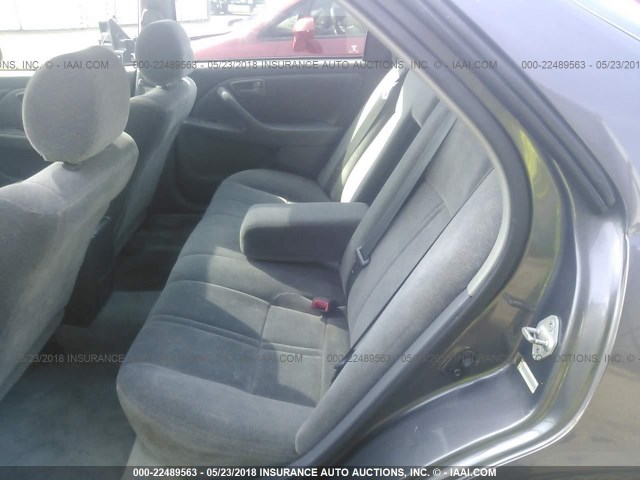 4T1BG22K9WU268072 - 1998 TOYOTA CAMRY CE/LE/XLE GRAY photo 8